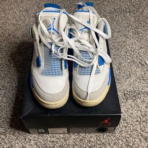 Jordan 4 Military Blue (2012) - Size 8M